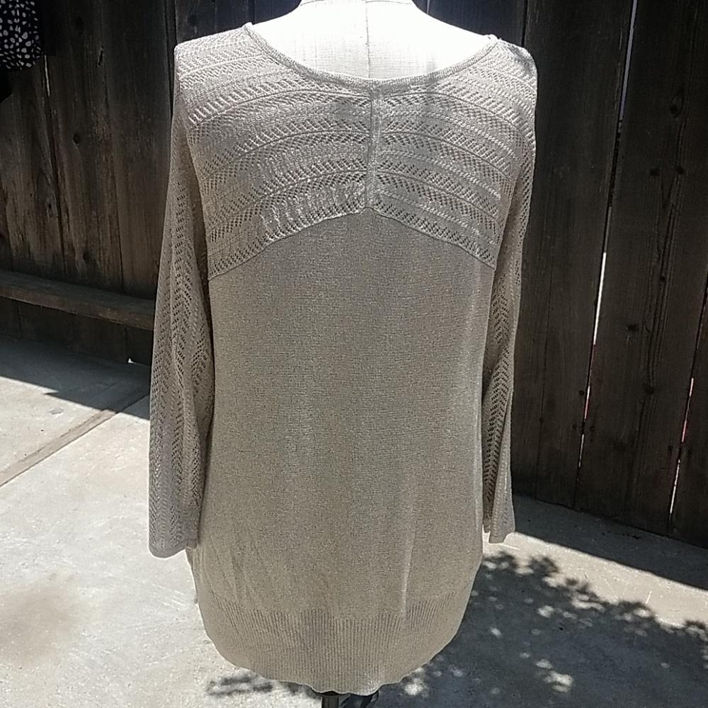 Sweater - Picture 2 of 4
